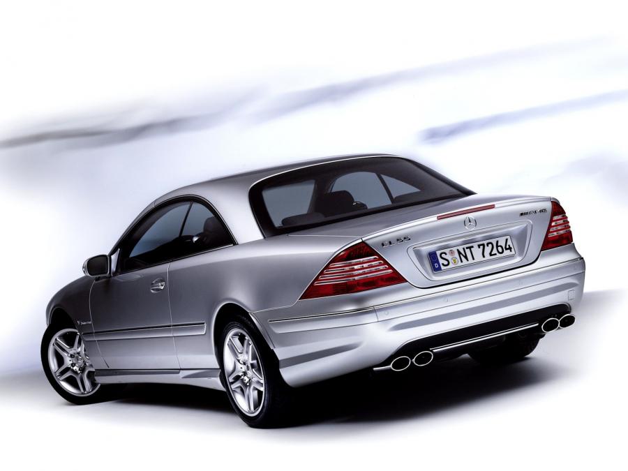  Mercedes-Benz CL55 AMG 2002 года  (фото 3 из 12)